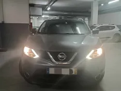 Cinzento Usado 2016 Nissan Qashqai SUV | € 15.600 (Bom preço)