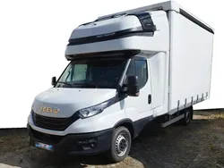 Branco Usado 2023 Iveco Daily | € 38.499 (Preço justo)
