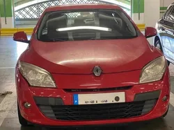 Vermelho Usado 2010 Renault Mégane III Sedan | € 6.850 (Preço elevado)