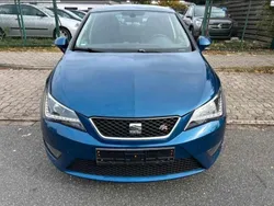 Azul Usado 2016 Seat Ibiza FR | € 11.500 (Preço elevado)