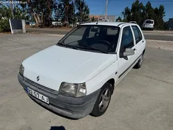 Branco Usado 1992 Renault Clio Citadino | € 900