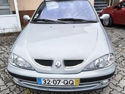 Usado 2000 Renault Mégane Sedan | € 2.000