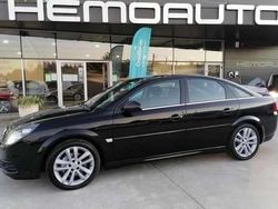 Preto Usado 2007 Opel Vectra | € 9.000