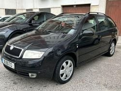 Usado 2002 Skoda Fabia Citadino | € 1.350 (Preço justo)