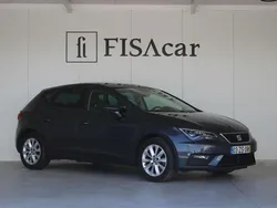 Cinza Usado 2020 Seat Leon Style | € 13.800 (Preço justo)