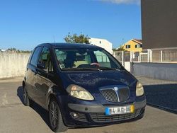 Usado 2005 Lancia Musa Monovolume | € 2.500