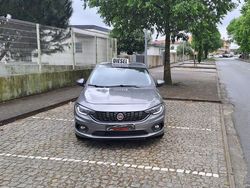 Cinza Usado 2020 Fiat Tipo Lounge Sedan | € 13.500 (Caro)