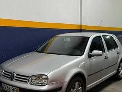 Usado 2001 VW Golf IV Sedan | € 1.750