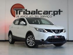 Branco Usado 2015 Nissan Qashqai Acenta SUV | € 14.900 (Preço justo)