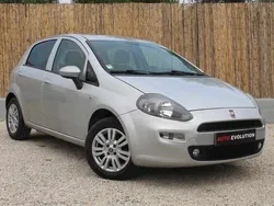 Cinzento Usado 2018 Fiat Punto Citadino | € 10.990 (Preço elevado)