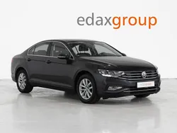 Preto Usado 2020 VW Passat Business Sedan | € 14.490 (Bom preço)