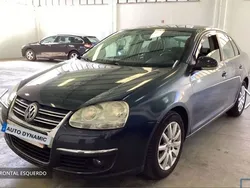 Azul Usado 2010 VW Jetta Sedan | € 6.750 (Preço justo)