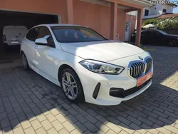 Branco Usado 2022 BMW 118 M Sport Citadino | € 24.990 (Preço justo)