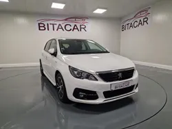 Branco Usado 2020 Peugeot 308 | € 15.950 (Preço justo)