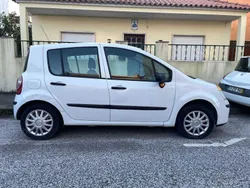 Usado 2005 Renault Modus Monovolume | € 1.065