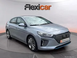 Cinza Usado 2017 Hyundai Ioniq Sedan | € 13.990 (Preço elevado)