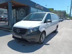 Branco Usado 2022 Mercedes Vito Monovolume | € 28.400