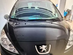 Usado 2011 Peugeot 207 Sportium Sedan | € 7.500 (Preço elevado)