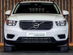 Branco Usado 2021 Volvo XC40 Core SUV | € 36.900