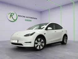 Branco Usado 2023 Tesla Model Y Standard Range SUV | € 33.999