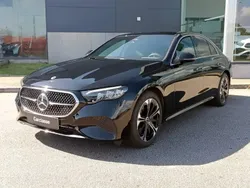 Preto Usado 2024 Mercedes E300 Advanced Sedan | € 62.900