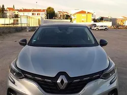 Cinzento Usado 2022 Renault Captur SUV | € 19.500 (Preço justo)