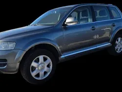 Cinzento Usado 2003 VW Touareg SUV | € 16.500