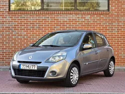 Usado 2012 Renault Clio III Sedan | € 3.990