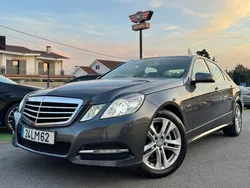 Cinza Usado 2011 Mercedes E220 Avantgarde Sedan | € 18.500
