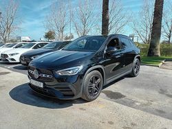 Preto Usado 2022 Mercedes GLA180 AMG line SUV | € 42.700 (Preço justo)