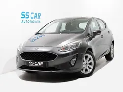Cinza Usado 2018 Ford Fiesta Business Edition Citadino | € 10.250 (Preço justo)