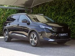 Preto Usado 2021 Peugeot 5008 GT Monovolume | € 28.900 (Preço justo)