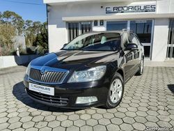 Preto Usado 2011 Skoda Octavia GreenLine Carrinha | € 5.990 (Preço justo)