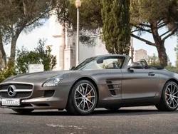 Cinzento Usado 2011 Mercedes SLS AMG AMG Cabrios | € 227.500