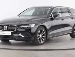 Preto Usado 2024 Volvo V60 Core Carrinha | € 46.000 (Preço justo)
