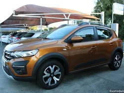 Laranja Usado 2022 Dacia Sandero Extreme Citadino | € 15.950 (Preço justo)