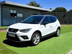 Branco Usado 2021 Seat Arona SUV | € 16.900 (Preço justo)