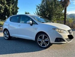Branco Usado 2010 Seat Ibiza Citadino | € 7.500 (Preço elevado)