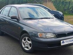 Cinzento Usado 1997 Toyota Carina | € 3.500