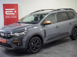 Cinza Usado 2024 Dacia Jogger Expression SUV | € 19.950 (Bom preço)