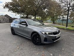 Cinza Usado 2024 BMW 320 Luxury Line Carrinha | € 36.990