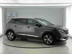 Cinzento Usado 2024 Peugeot 5008 Allure Monovolume | € 32.700 (Super Preço)