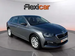 Cinza Usado 2023 Skoda Scala Ambition Citadino | € 15.480 (Preço justo)