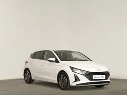 Branco Usado 2023 Hyundai i20 Comfort | € 16.990 (Preço justo)