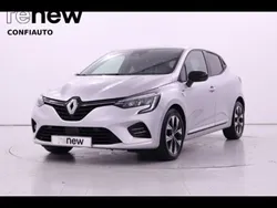 Cinzento Usado 2022 Renault Clio V LIMITED Sedan | € 17.500 (Bom preço)