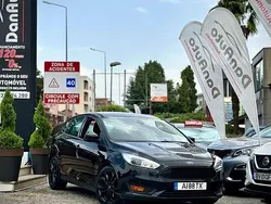 Preto Usado 2016 Ford Focus Titanium Citadino | € 8.994 (Preço justo)