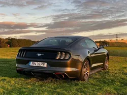 Cinzento Usado 2016 Ford Mustang Coupé | € 32.945 (Preço justo)