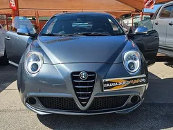 Cinza Usado 2013 Alfa Romeo MiTo Distinctive Citadino | € 8.500 (Preço justo)