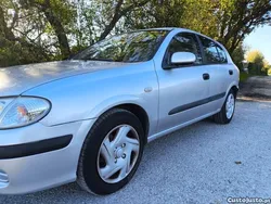 Cinza Usado 2010 Nissan Almera | € 1.499