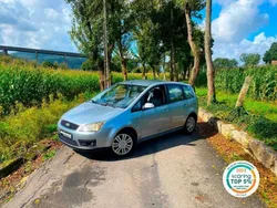 Cinzento Usado 2004 Ford C-MAX Ghia Monovolume | € 3.990 (Preço justo)